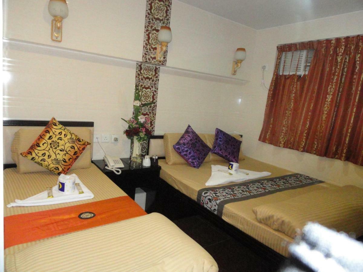 New Day Night Hostel Гонконг Екстер'єр фото