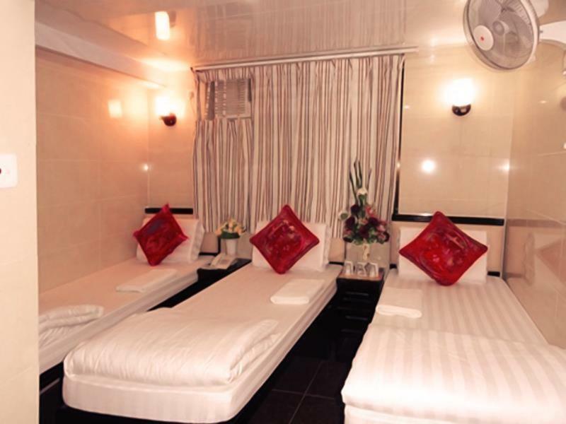 New Day Night Hostel Гонконг Екстер'єр фото